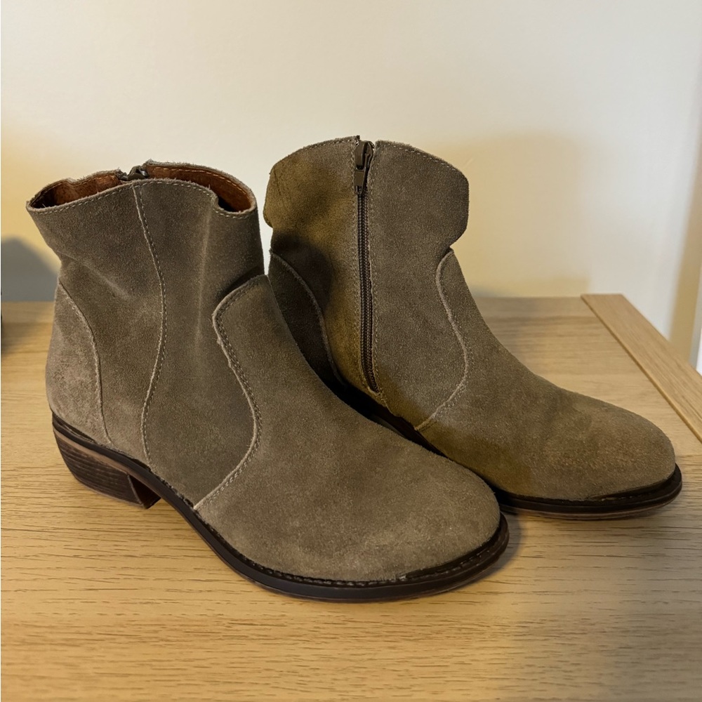 MTNG Molly Taupe Suede Ankle Boots